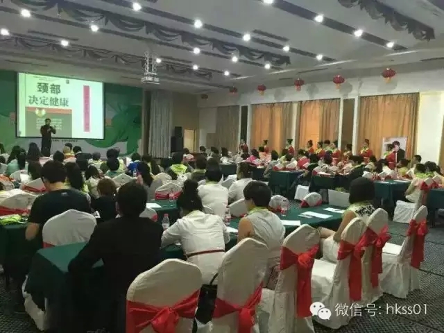 盛世集團(tuán)“李橋博士”現(xiàn)場講述頸部健康的重要性